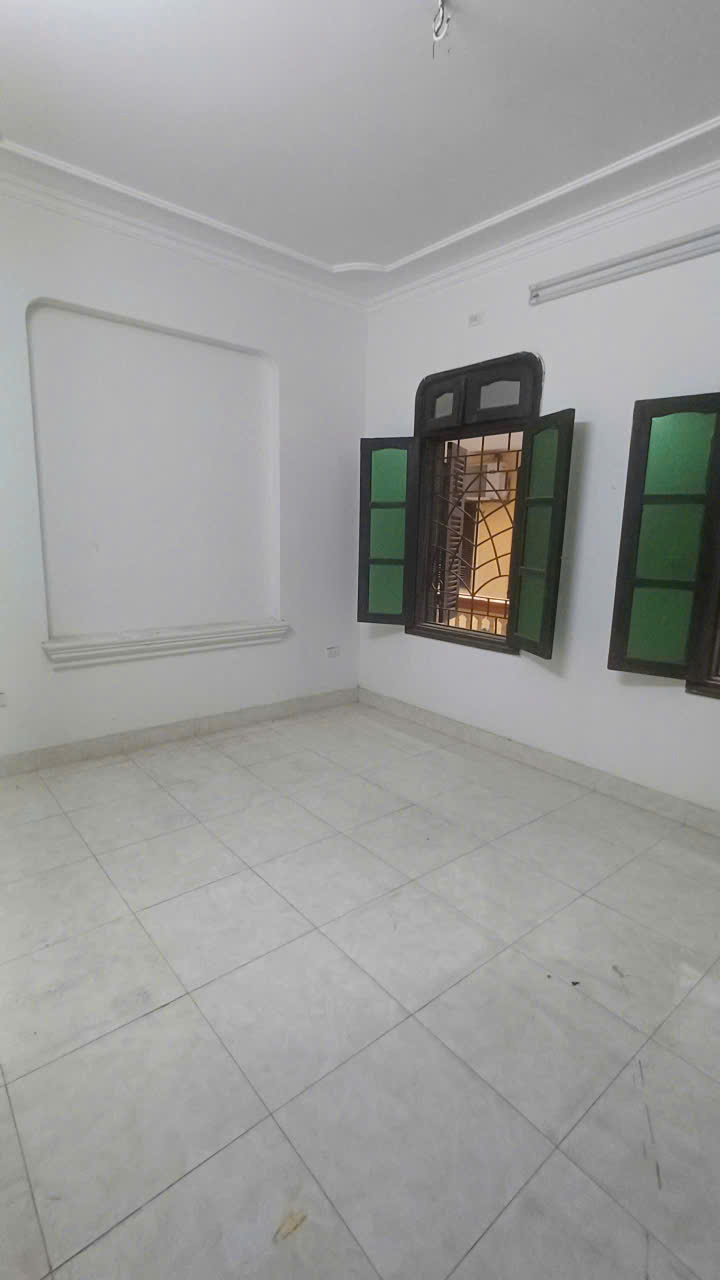 Cho thuê liền kề KĐT Bắc Linh Đàm gần VD3 Hoàng Mai.75m2 x 4 tầng, 4 ngủ, 3 wc.22 triệu - Ảnh 3